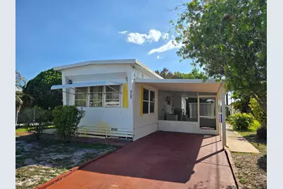 8122 SE Skylark Avenue, Hobe Sound, FL 33455 - Photo 1