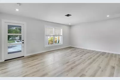 748 Tallapoosa Street, West Palm Beach, FL 33405 - Photo 1