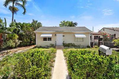 926 S L Street, Lake Worth Beach, FL 33460 - Photo 1