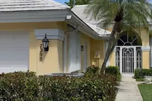 2398 Saratoga Bay Dr, West Palm Beach, FL 33409 - Photo 1