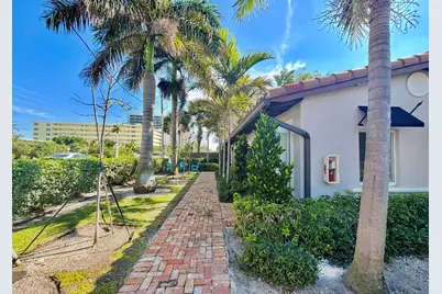201 S Ocean Boulevard #2, Boca Raton, FL 33432 - Photo 1