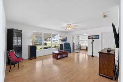 172 High Point Terrace W #D, Delray Beach, FL 33445 - Photo 1
