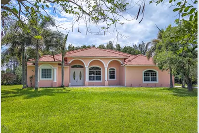 15137 85th Avenue N, Palm Beach Gardens, FL 33418 - Photo 1