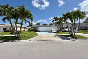 5072 Arbor Glen Cir, Lake Worth, FL 33463 - Photo 1