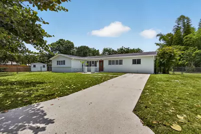601 Evelyn Court, West Palm Beach, FL 33413 - Photo 1