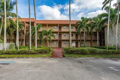 120 Sparrow Drive #315, Royal Palm Beach, FL 33411 - Photo 1