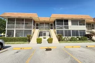 187 Stratford N, West Palm Beach, FL 33417 - Photo 1