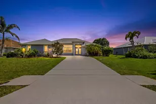 474 SW Carter Ave, Port Saint Lucie, FL 34983 - Photo 1