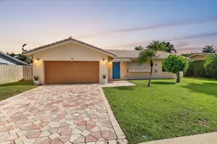 7 Tam O Shanter Ln, Boca Raton, FL 33431 - Photo 1