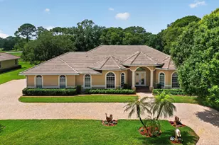 9523 Shadow Ln, Fort Pierce, FL 34951 - Photo 1