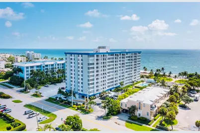 800 SE 20th Avenue #103, Deerfield Beach, FL 33441 - Photo 1