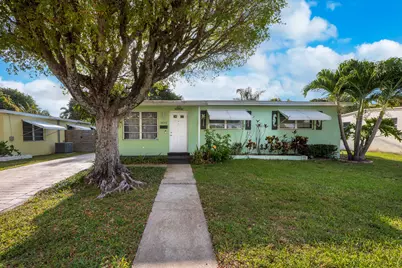 5606 Hobart Avenue, West Palm Beach, FL 33405 - Photo 1