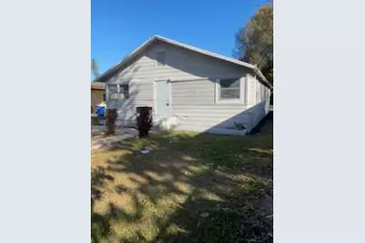 1102 Avenue G, Fort Pierce, FL 34950 - Photo 1