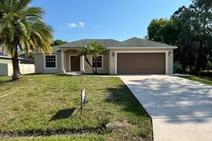 1341 SW Oriole Ln, Port Saint Lucie, FL 34953 - Photo 1