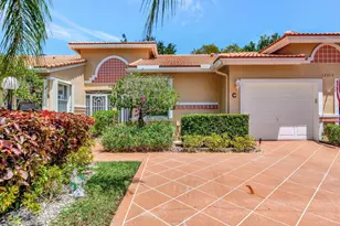 12610 Crystal Pointe Dr, Boynton Beach, FL 33437 - Photo 1