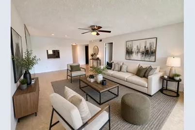120 Lake Evelyn Drive, West Palm Beach, FL 33411 - Photo 1