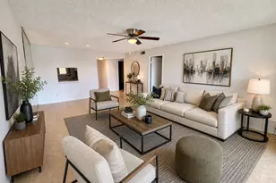 120 Lake Evelyn Dr, West Palm Beach, FL 33411 - Photo 1