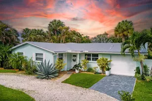 206 SE Wentworth Dr, Stuart, FL 34996 - Photo 1