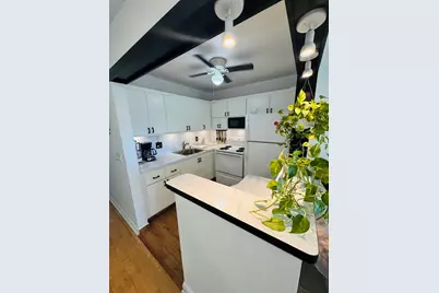 16 Windsor A, West Palm Beach, FL 33417 - Photo 1