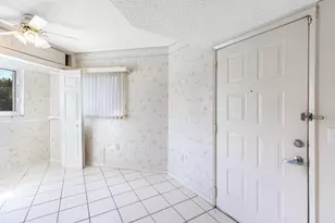 13701 SW 12th St, Pembroke Pines, FL 33027 - Photo 1