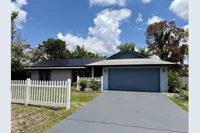 175 SW Oakridge Drive, Port Saint Lucie, FL 34984 - Photo 1