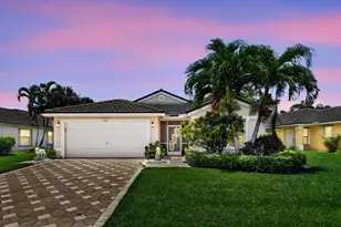 8171 Palm Gate Dr, Boynton Beach, FL 33436 - Photo 1