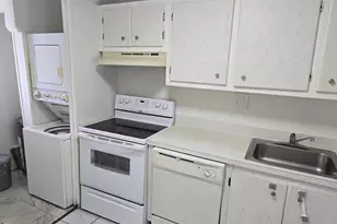 8060 N Colony Cir Circle, Tamarac, FL 33321 - Photo 1