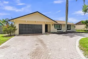 3905 E Woodscape Dr, Miramar, FL 33023 - Photo 1
