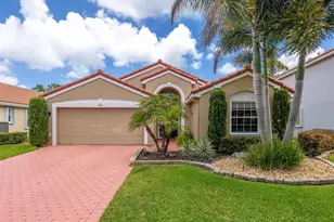 6948 SE Twin Oaks Cir, Stuart, FL 34997 - Photo 1