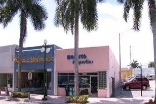 2012 Hollywood Bl, Hollywood, FL 33020 - Photo 1