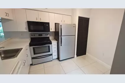 19111 Glenmoor Drive, West Palm Beach, FL 33409 - Photo 1