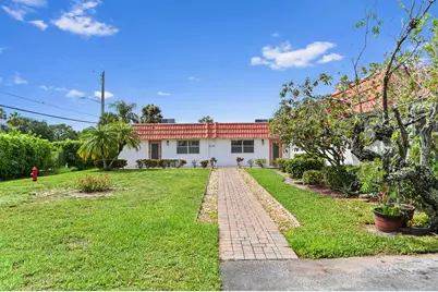 49 Seville C, Delray Beach, FL 33446 - Photo 1