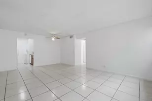 10148 Twin Lakes Dr, Coral Springs, FL 33071 - Photo 1