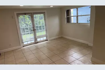 220 NW 20th Street, Pompano Beach, FL 33060 - Photo 1