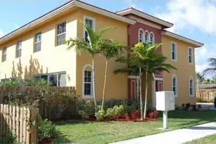 2212 Van Buren St, Hollywood, FL 33020 - Photo 1