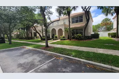 8033 Murano Circle, Palm Beach Gardens, FL 33418 - Photo 1