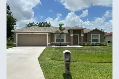 5525 NW North Lundy Circle NW, Port Saint Lucie, FL 34986 - Photo 1