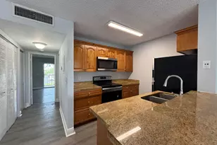 1722 W Meadows Cir W, Boynton Beach, FL 33436 - Photo 1
