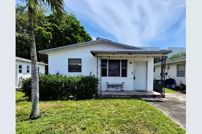 425 NW 6th Street, Hallandale Beach, FL 33009 - Photo 1