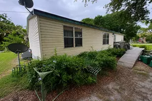 901 Shane St, Clewiston, FL 33440 - Photo 1