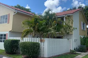260 Seabreeze Cir, Jupiter, FL 33477 - Photo 1