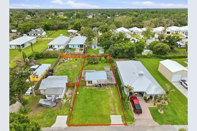 996 SW 34th Terrace, Palm City, FL 34990 - Photo 1