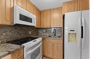 241 SE 9th Ave, Pompano Beach, FL 33060 - Photo 1