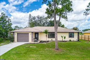 963 SW Bay State Rd, Port Saint Lucie, FL 34953 - Photo 1