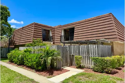 201 2nd Lane, Palm Beach Gardens, FL 33418 - Photo 1
