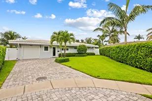 2421 NE 50th St, Lighthouse Point, FL 33064 - Photo 1