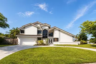 621 SW 101st Ave, Plantation, FL 33324 - Photo 1