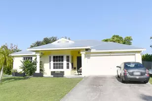 195 NW Friar St, Port Saint Lucie, FL 34983 - Photo 1