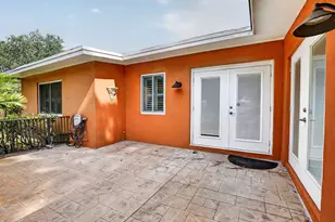 1101 E Country Club Cir, Plantation, FL 33317 - Photo 1