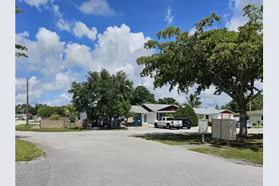773 E Ilene Rd Road E, West Palm Beach, FL 33415 - Photo 1